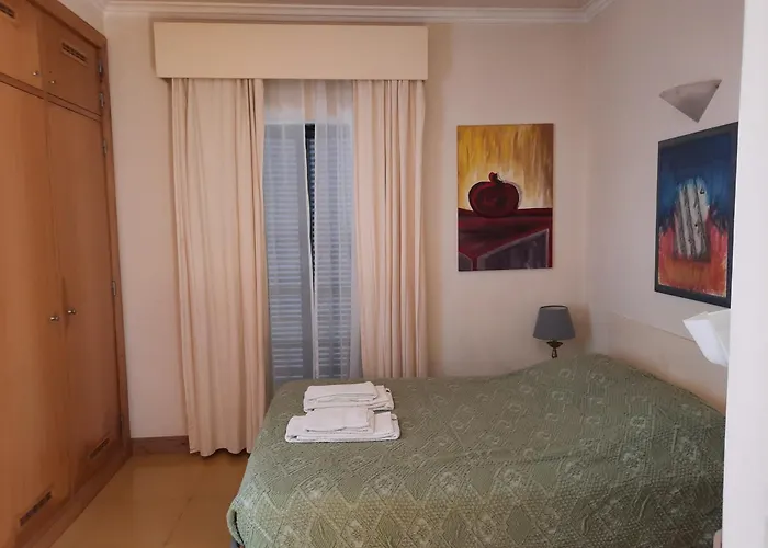 Casa de Férias Seabreeze -10 Pax, Piscina, A 100m *