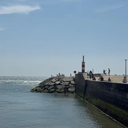 Ferienhaus Seabreeze -10 Pax, Piscina, A 100m Esposende